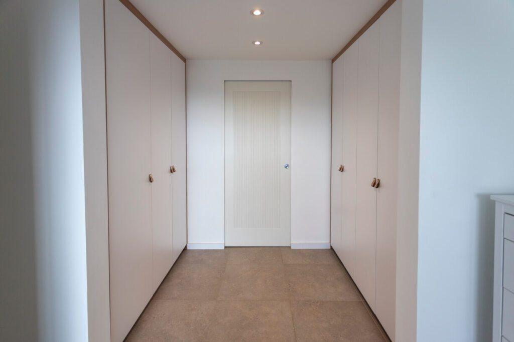 bespoke-fitted wardrobes