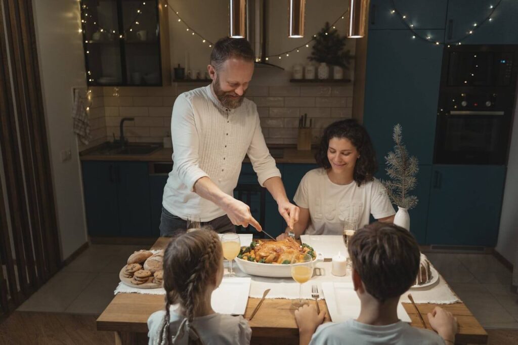 christmas dinner family